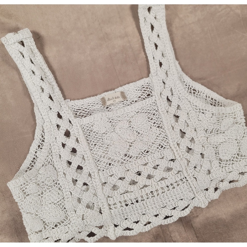 Altar'd State White Crochet Crop Top XS Boho Festival Cottagecore Cotton